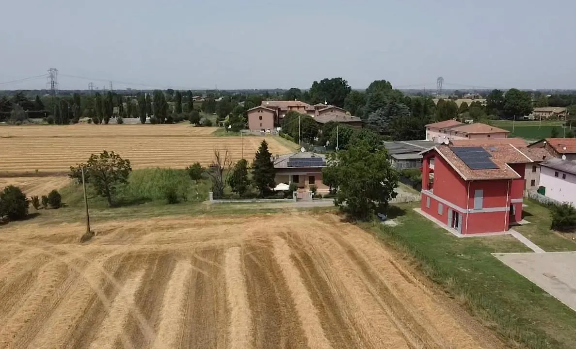 Aparthotel Sala Dell Estate Guest House Secchia Italy