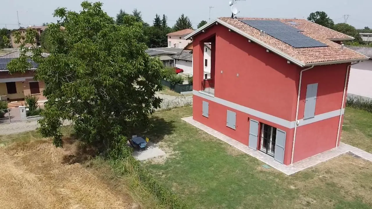 Sala Dell Estate Guest House Secchia